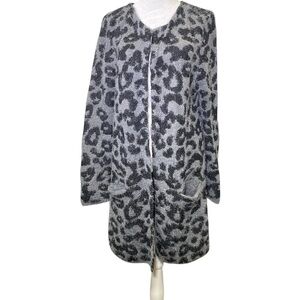 AUGUST SILK Women's Medium light gray animal print fuzzy long length cardigan